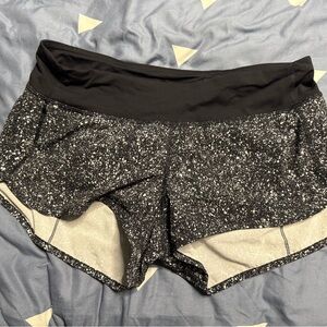 Lululemon Black and White Run Speed Shorts Size 8